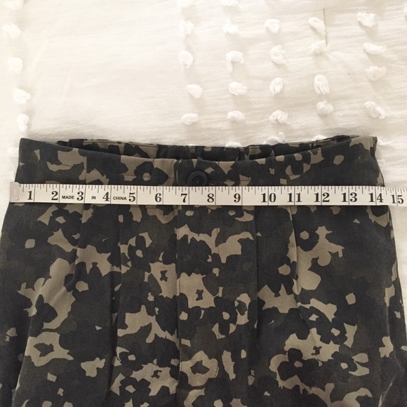 ANTHROPOLOGIE Amadi Floral Camo Trouser Pants XS - Picture 10 of 10
